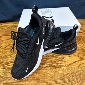 Nike Air Max 270 Men's Shoes - Size 9.5